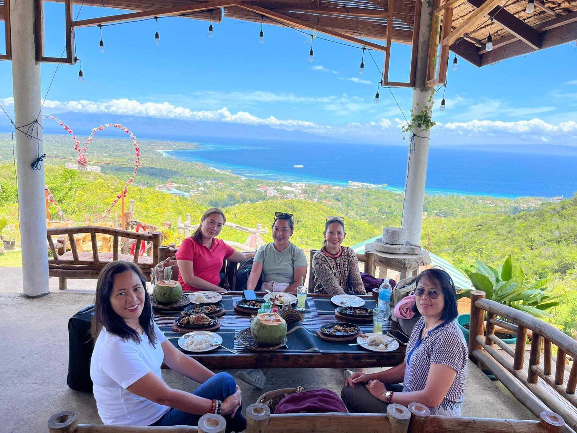 Thornton'S Sea View Cafe & Guesthouse سيكويجور الغرفة الصورة